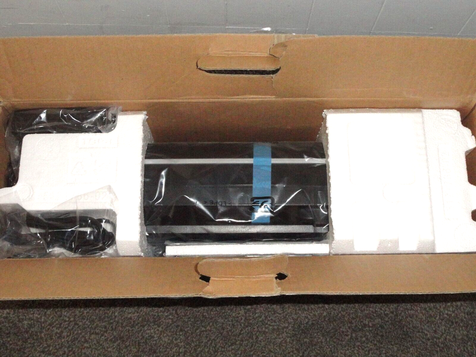 *Open Box* Epson Perfection V600 A4 Flatbed Film & Photo Scanner [P/N:B11B198011]