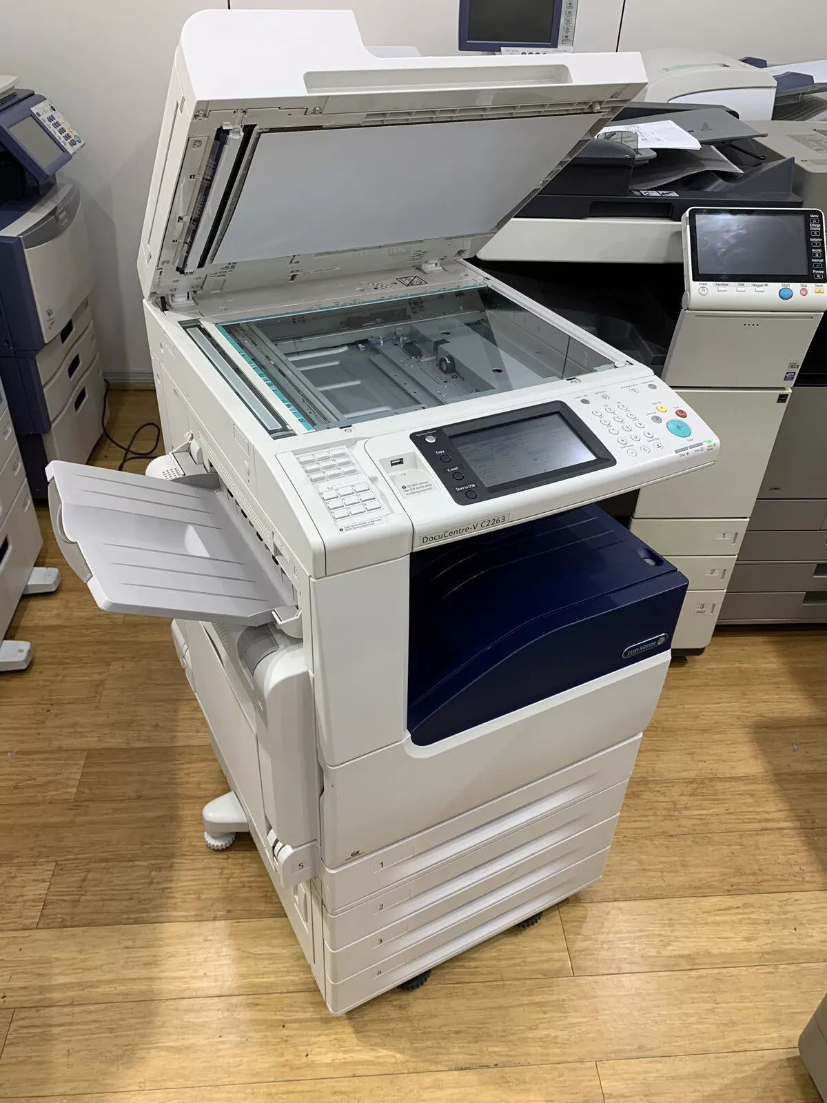 *RFB* Fuji Xerox DocuCentre V-C2263 A3 Colour Laser Multifunction Copier [DCVC2263] - Ex-Leasing Unit