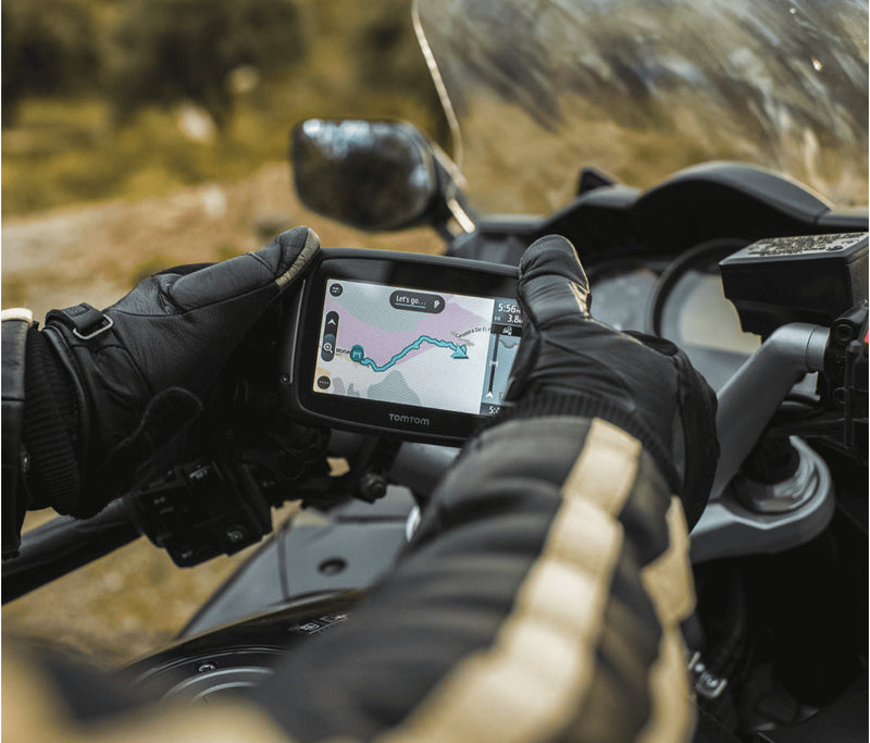 TomTom Motorcycle Sat Nav Rider 550 GPS NAVIGATION+WORLD MAP FREE Updates