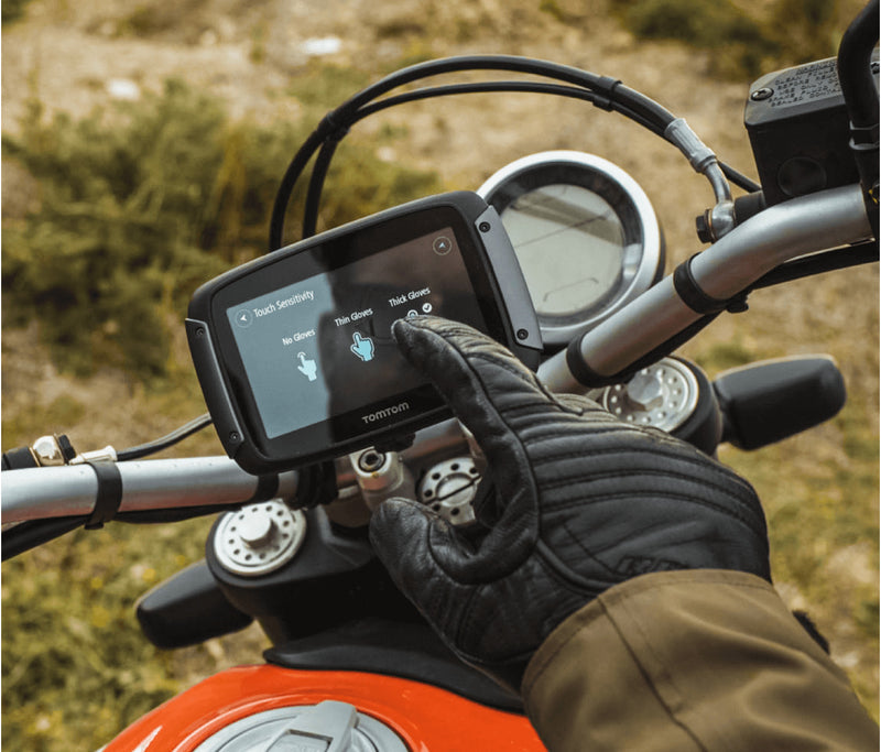 TomTom Motorcycle Sat Nav Rider 550 GPS NAVIGATION+WORLD MAP FREE Updates