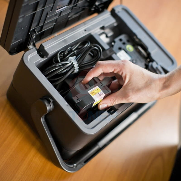 Brother P-Touch Pt-D800W Wireless Portable Label Printer Thermal Desktop Labeller 3.5-36Mm